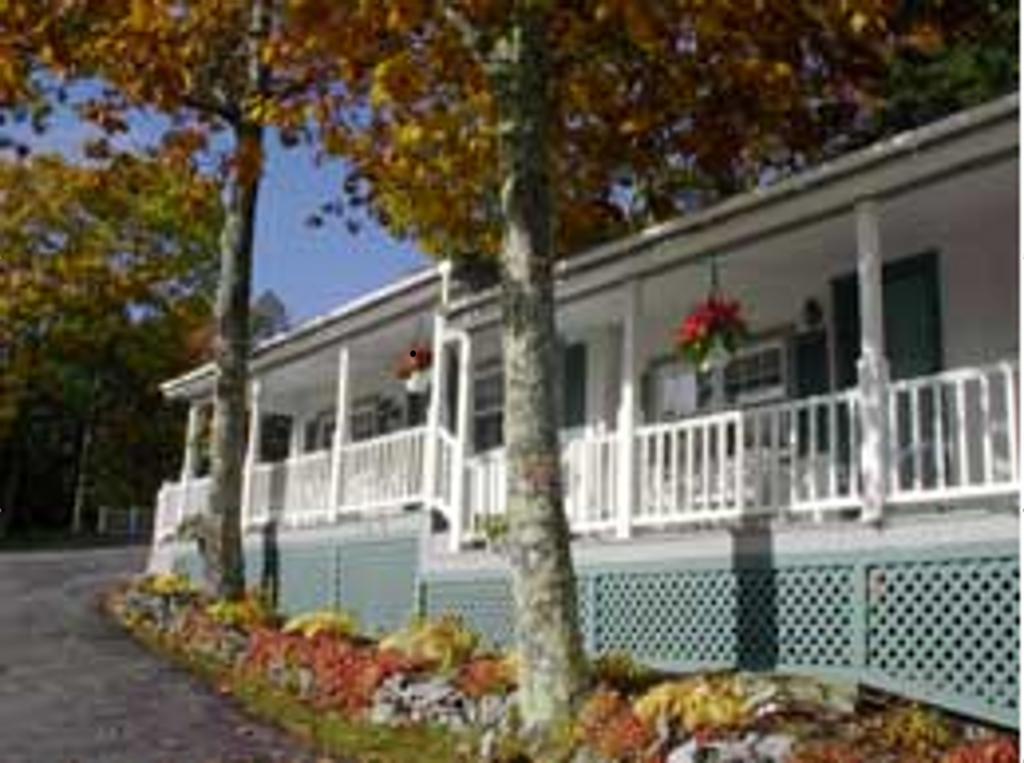 Mount Battie Inn Lincolnville Exterior photo